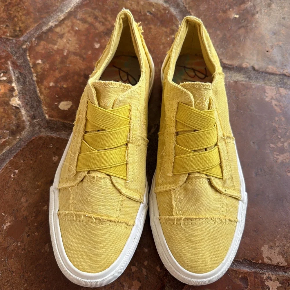 Blowfish Marley Women's Sneaker Yellow Slip On Frayed Edges 6.5